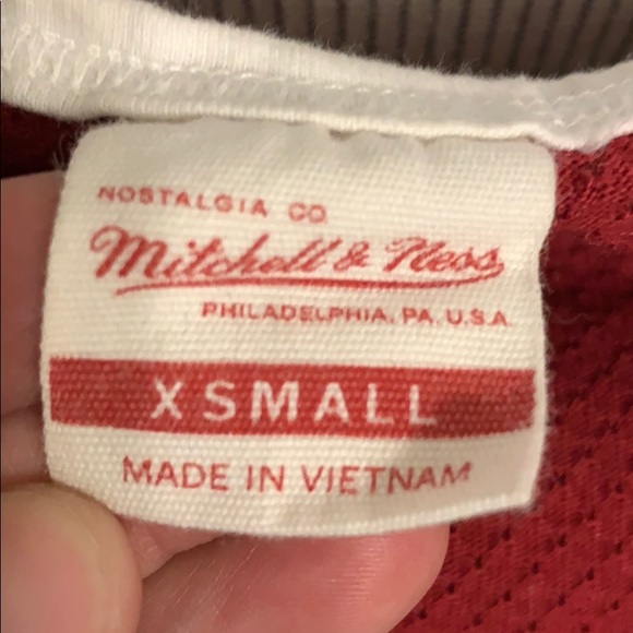 Phillies jersey - Picture 3 of 5